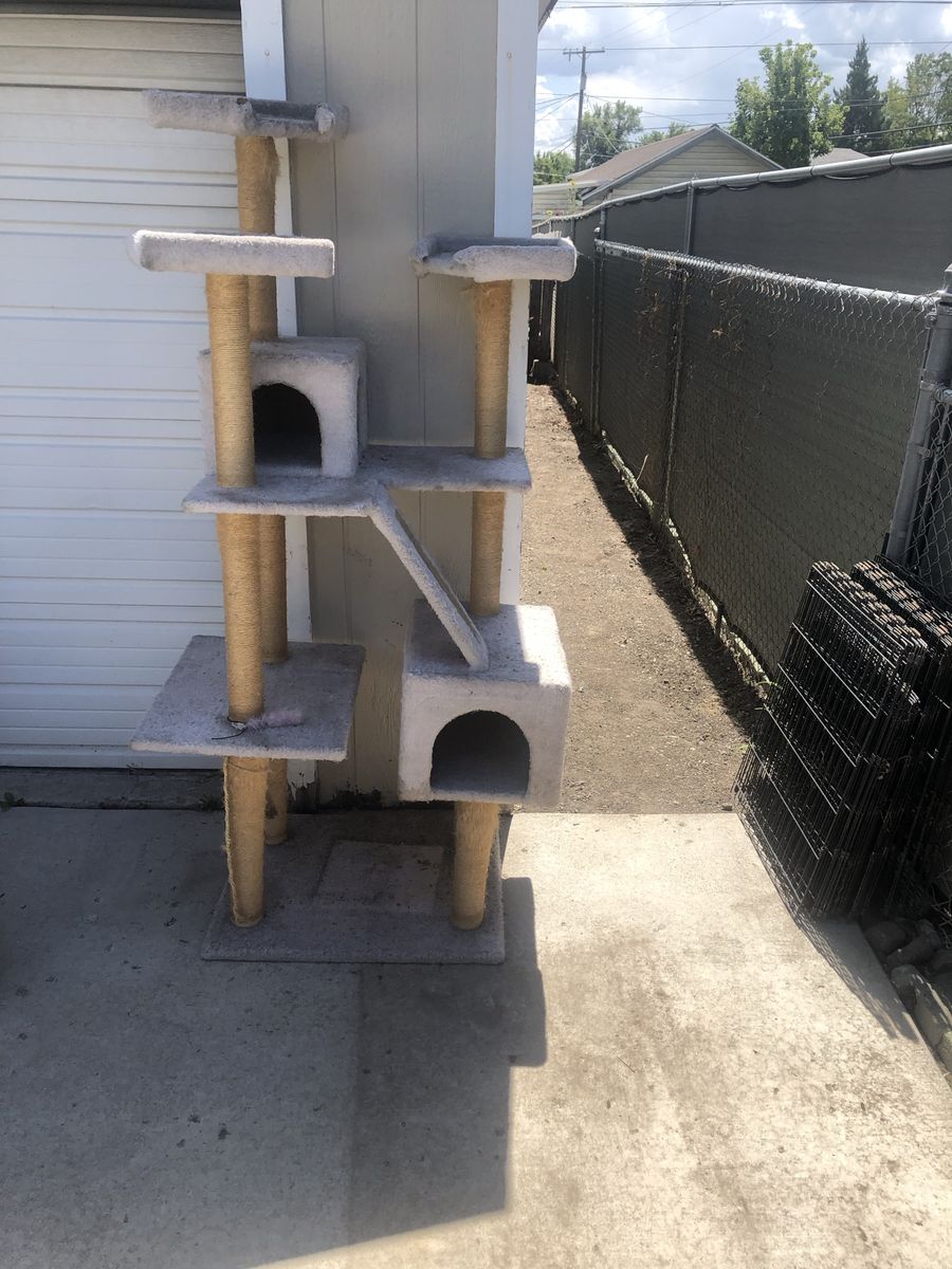 Large Multi-Tier Beige Cat Tree with Condos and Scratching Posts