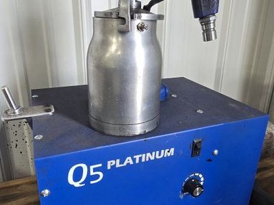 Fuji Spray Q5 Platinum HVLP Paint Spray System with GXPC Gravity Spray Gun and Accessories