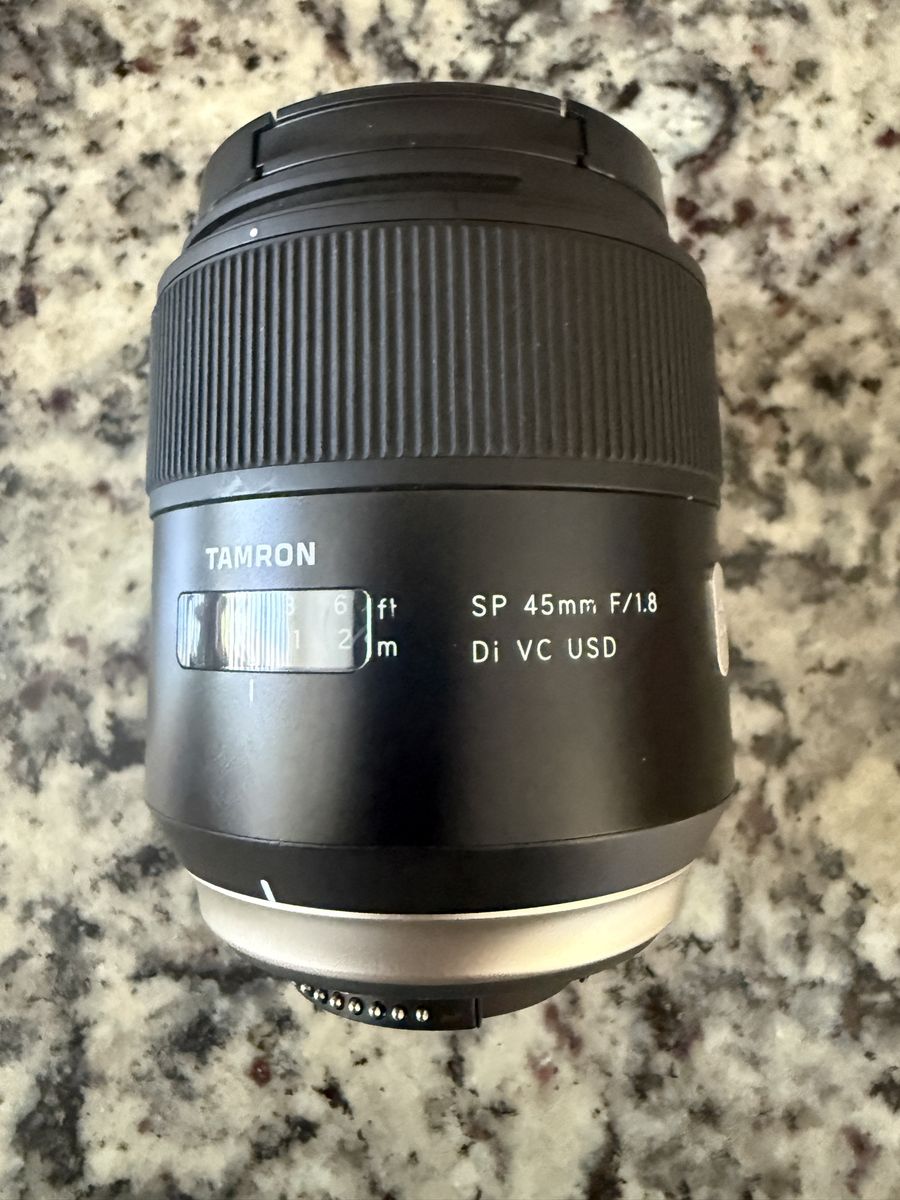 Tamron SP 45mm F/1.8 Di VC USD