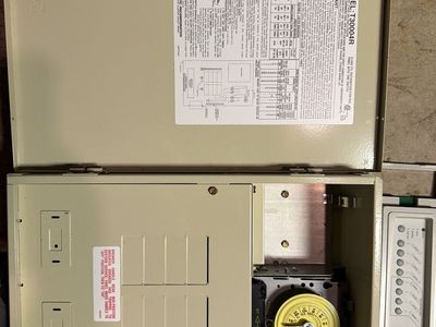 Handy pool electrical box new but dusty