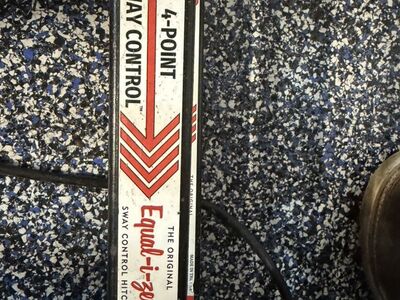 EquilZer 4 Way Stabiling Hitch