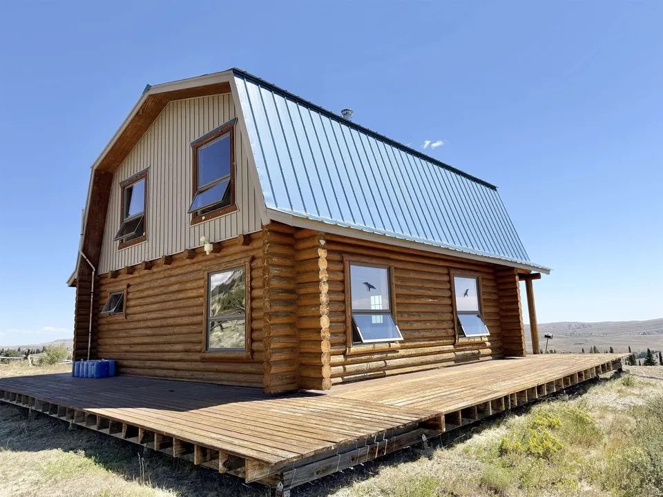 Main image 9