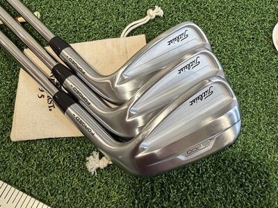 Mint 2021 Titleist T100 8-9i, PW AMT White Stiff