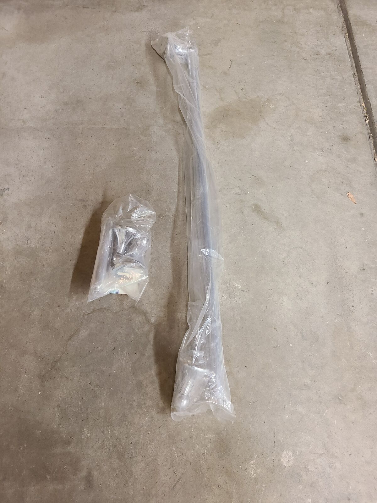 New bath towel rods and toilet paper holders