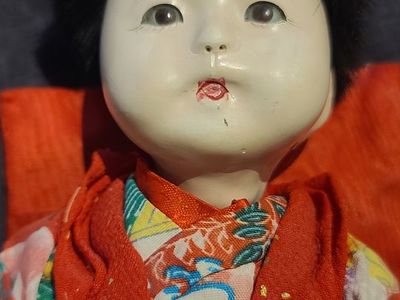 1950s Vintage Ichimatsu Ningya Gofun Japanese glass eyes baby doll in kimono