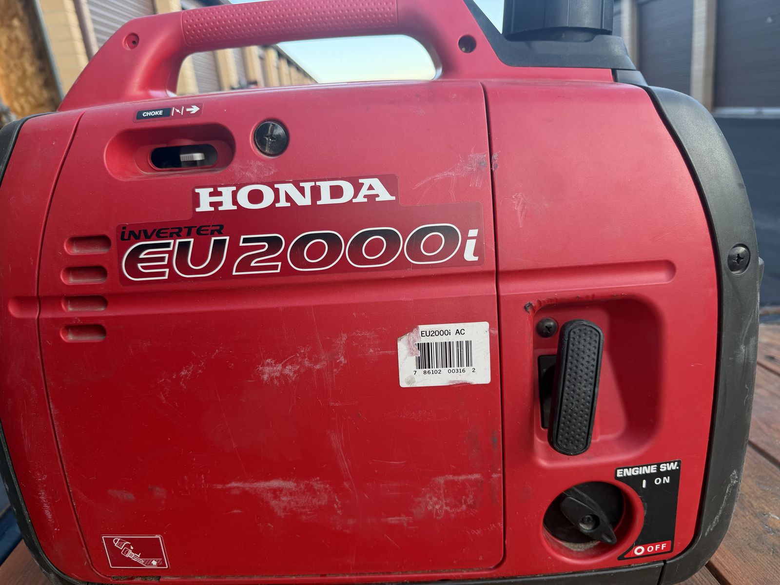 Honda EU 2000w generator with eco mode.