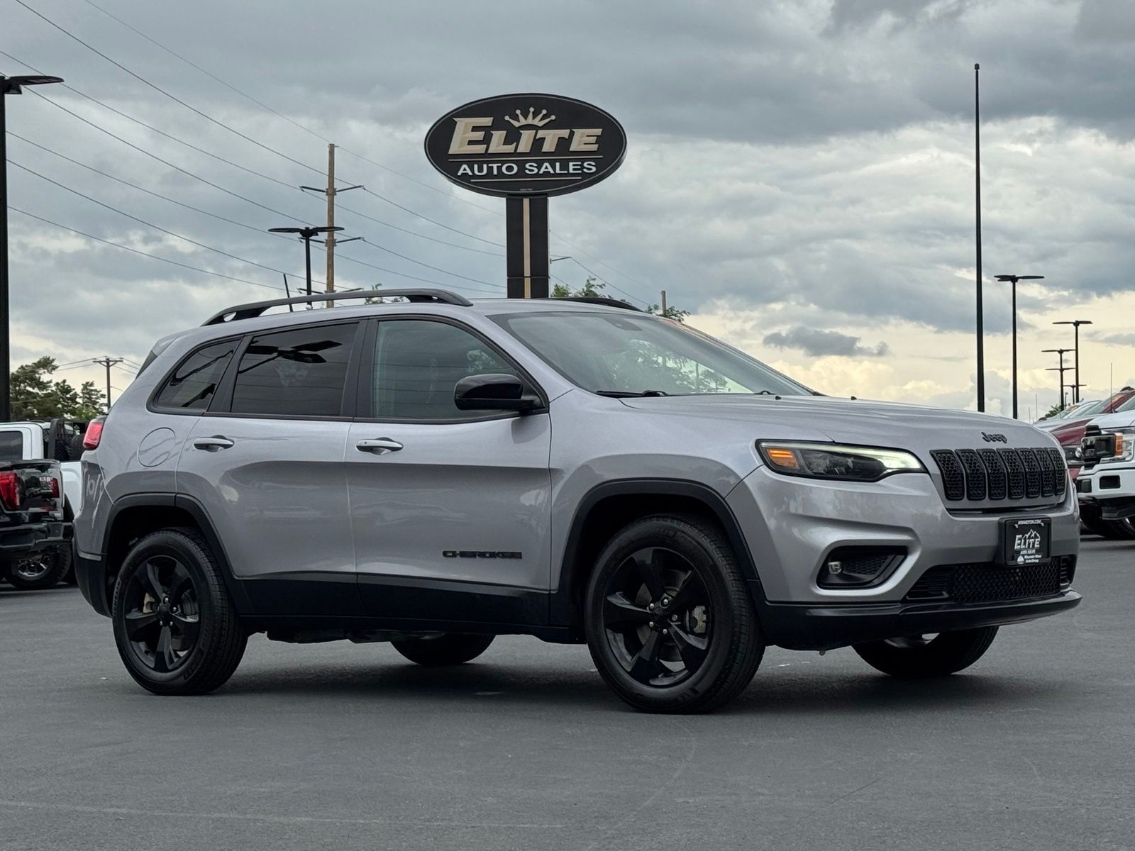 2022 Jeep Cherokee Latitude Lux