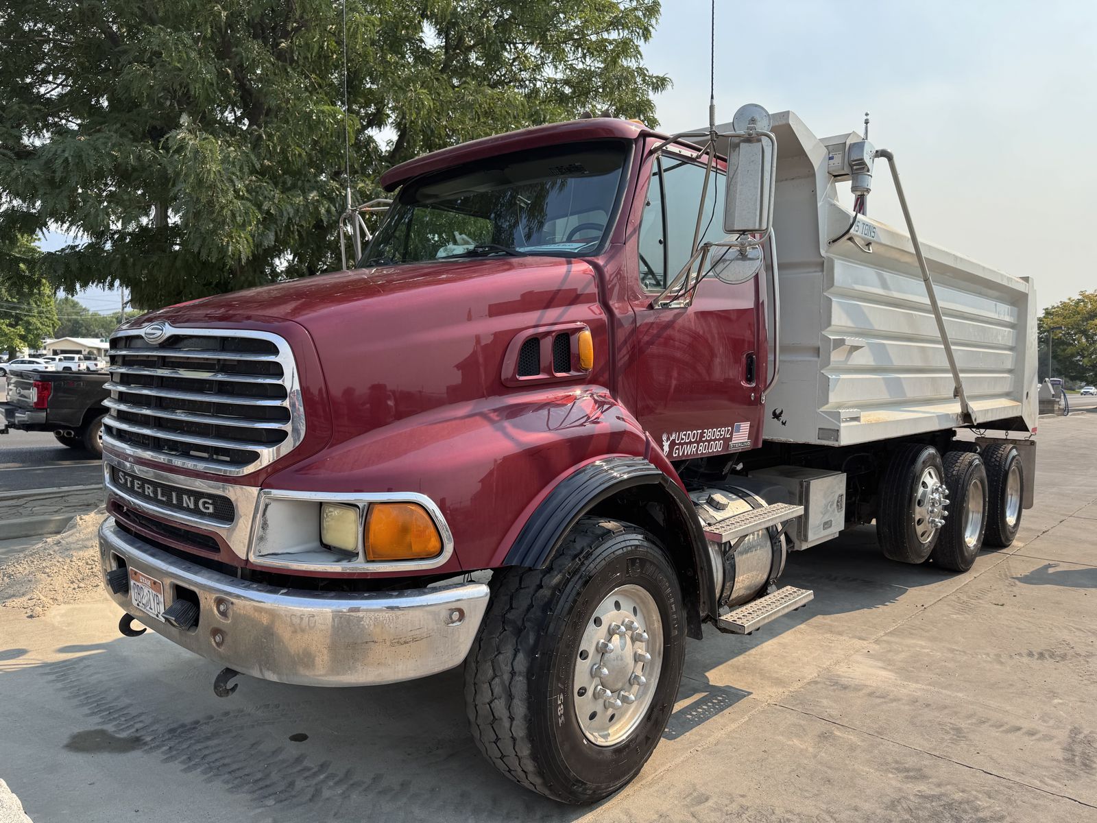 2006 LT9500 Sterling