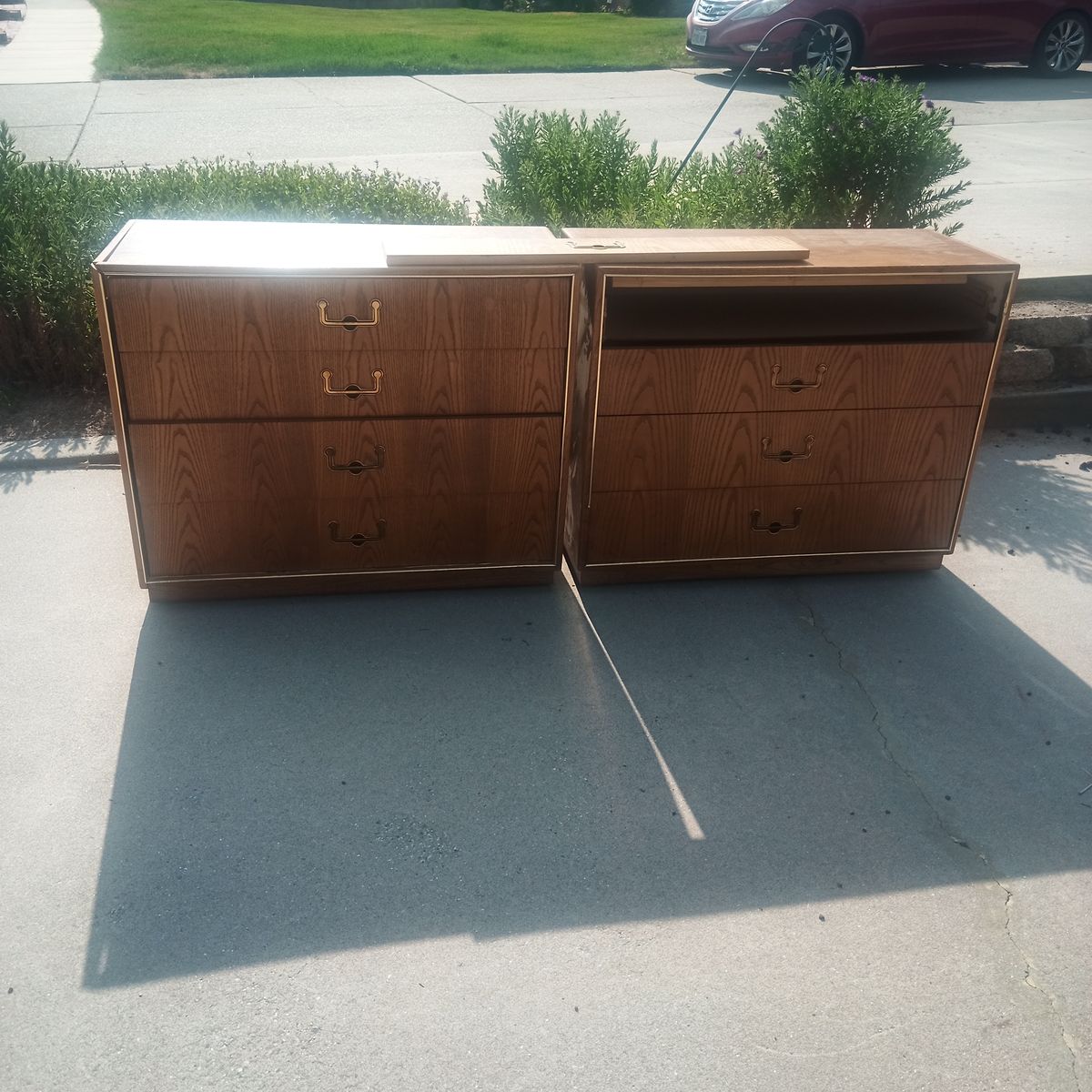 Pair of mid century/vintage oak chests of drawers, needs work