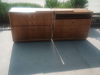 Pair of mid century/vintage oak chests of drawers, needs work