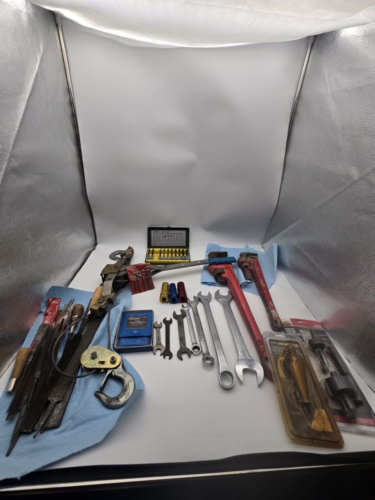 Craftsman, Unbranded Mixed Tool Lot w/ Wrenches, Files, Sockets, Gauges, Puller Kit, & More