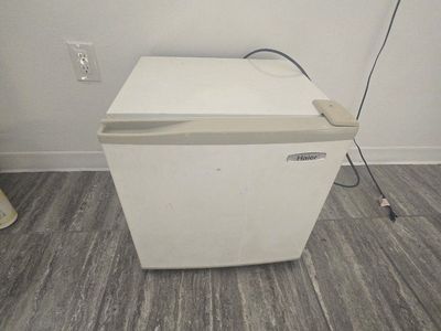 Compact Mini Fridge White with Freezer Compartment
