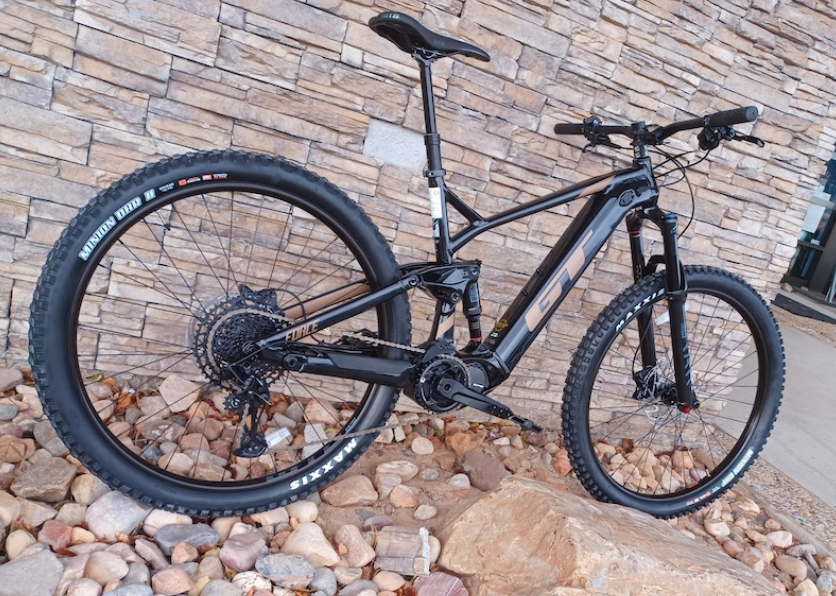 2022 GT Force AMP+ Large