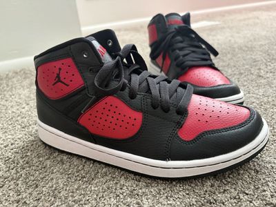 Nike Jordan Access (Bred)