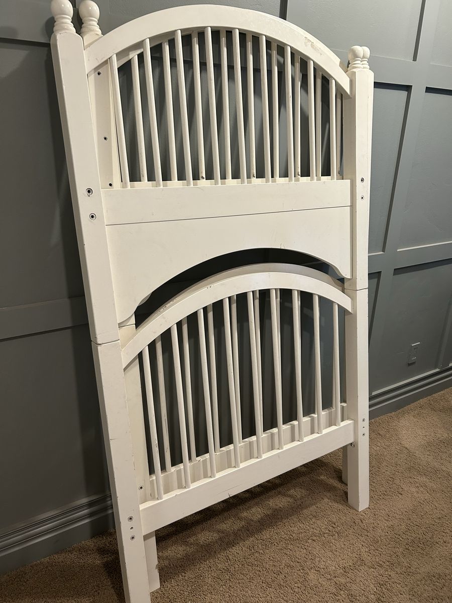 White Wood Twin Bunkbed/Headboard and Footboard Set - Spindle Design with trundle.