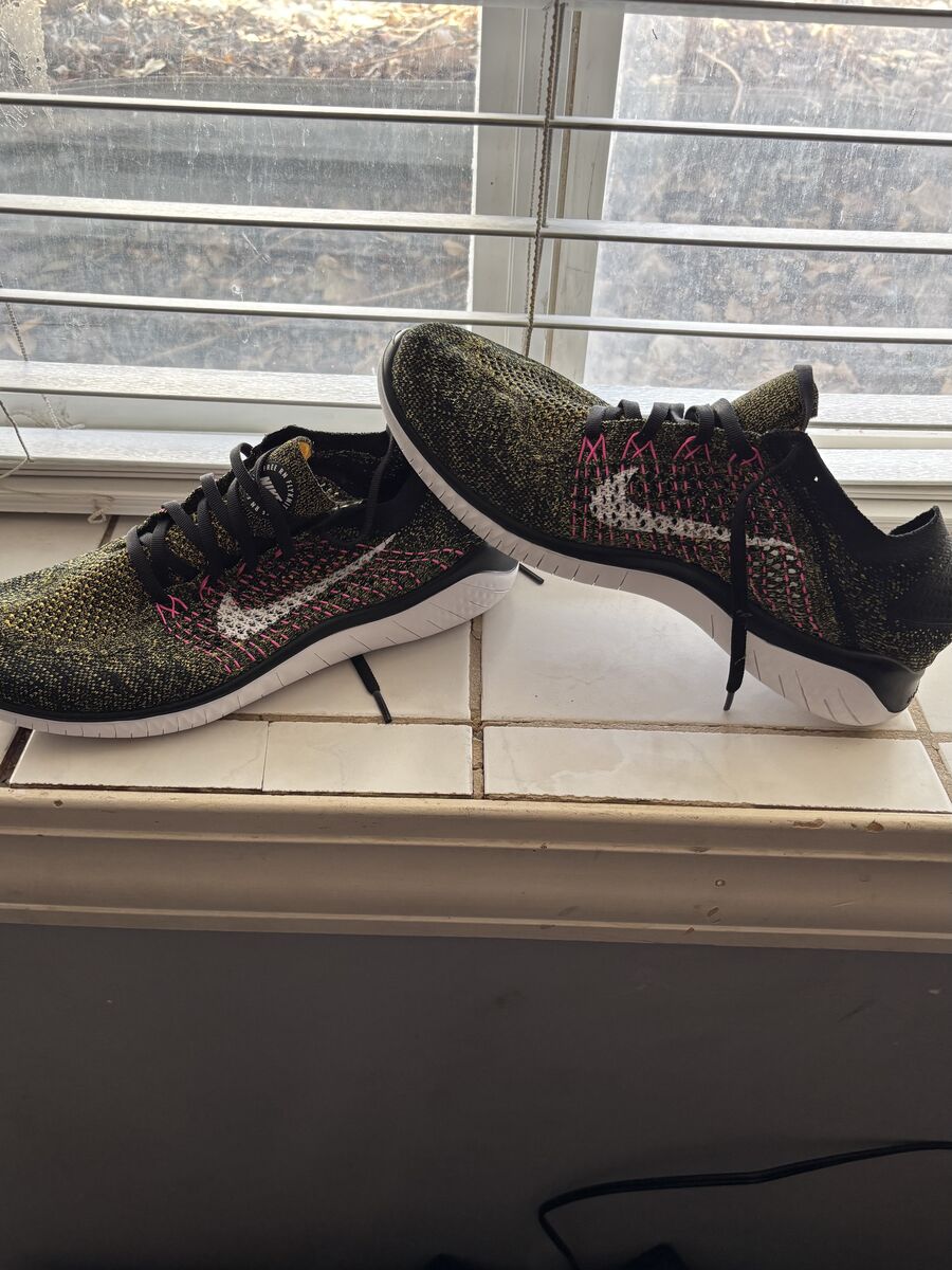 Nike Free Run Flyknits