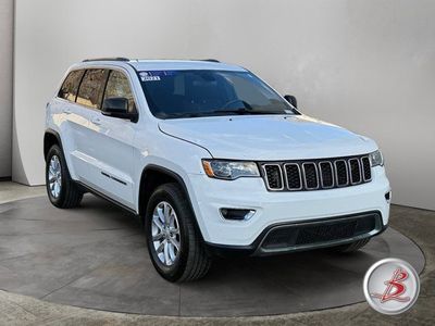 2021 JEEP GRAND CHEROKEE Laredo E