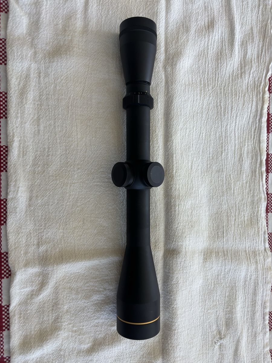 Leupold Rifle Scope 3-9 x 40mm
