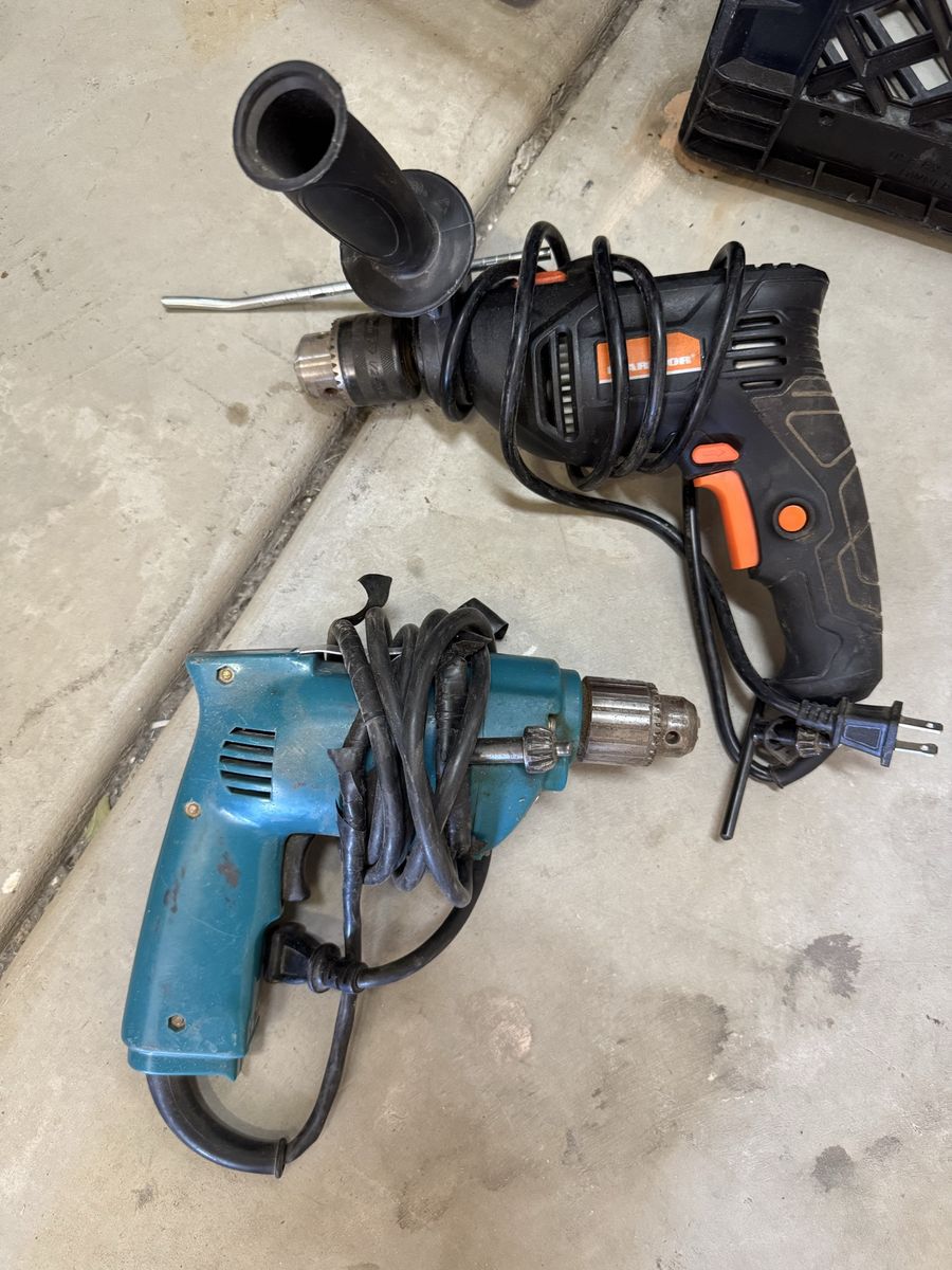 Makita 651QLVR 10mm Drill & Warrior 1/2" Hammer Drill/Driver, Corded Electric Power Tools