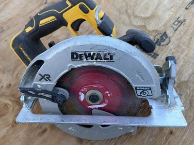 Dewalt XR Brushless Cordless Circular Saw