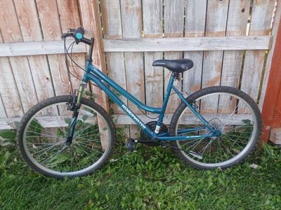 Roadmaster Granite Peak Bike/Bicycle – 26” tires
