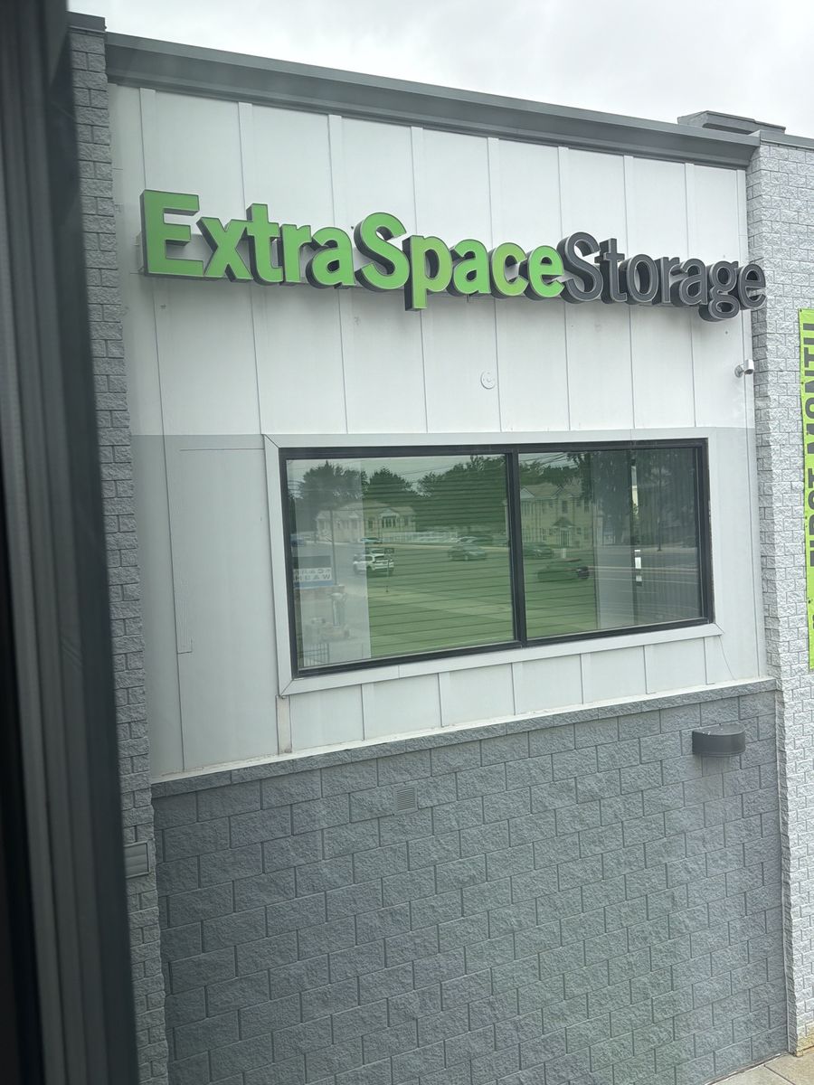 Tons of free stuff including lots of kids toys