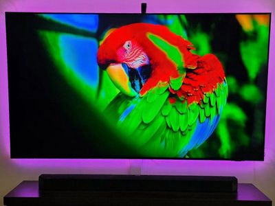 Samsung 75" 4k 120hz QLED TV + Govee Backlight