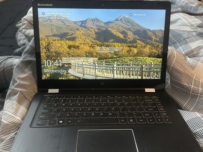 Lenovo yoga 700 14-isk