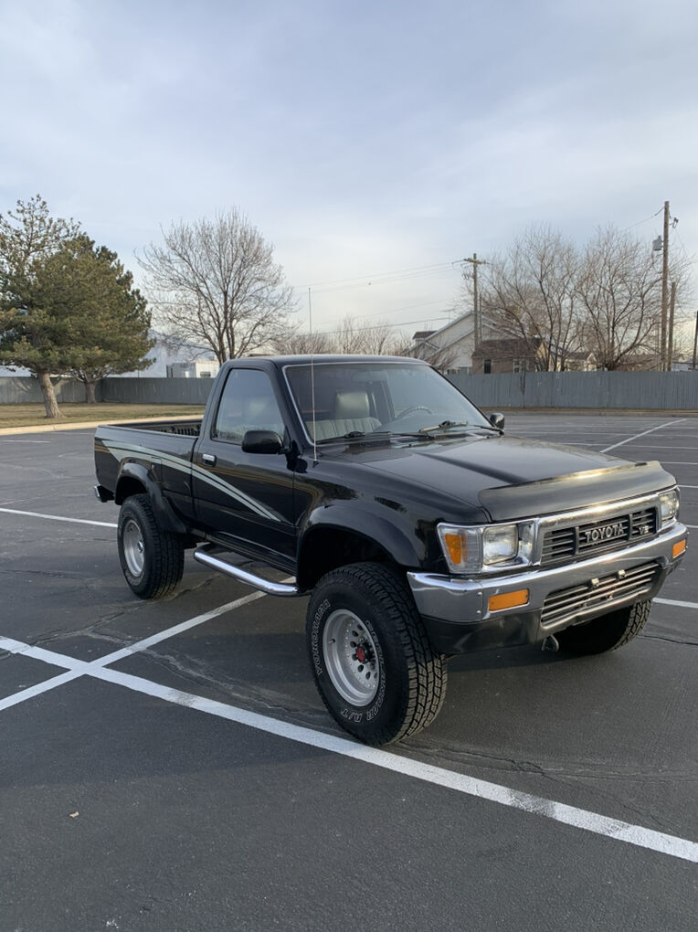 1990 Toyota Pickup