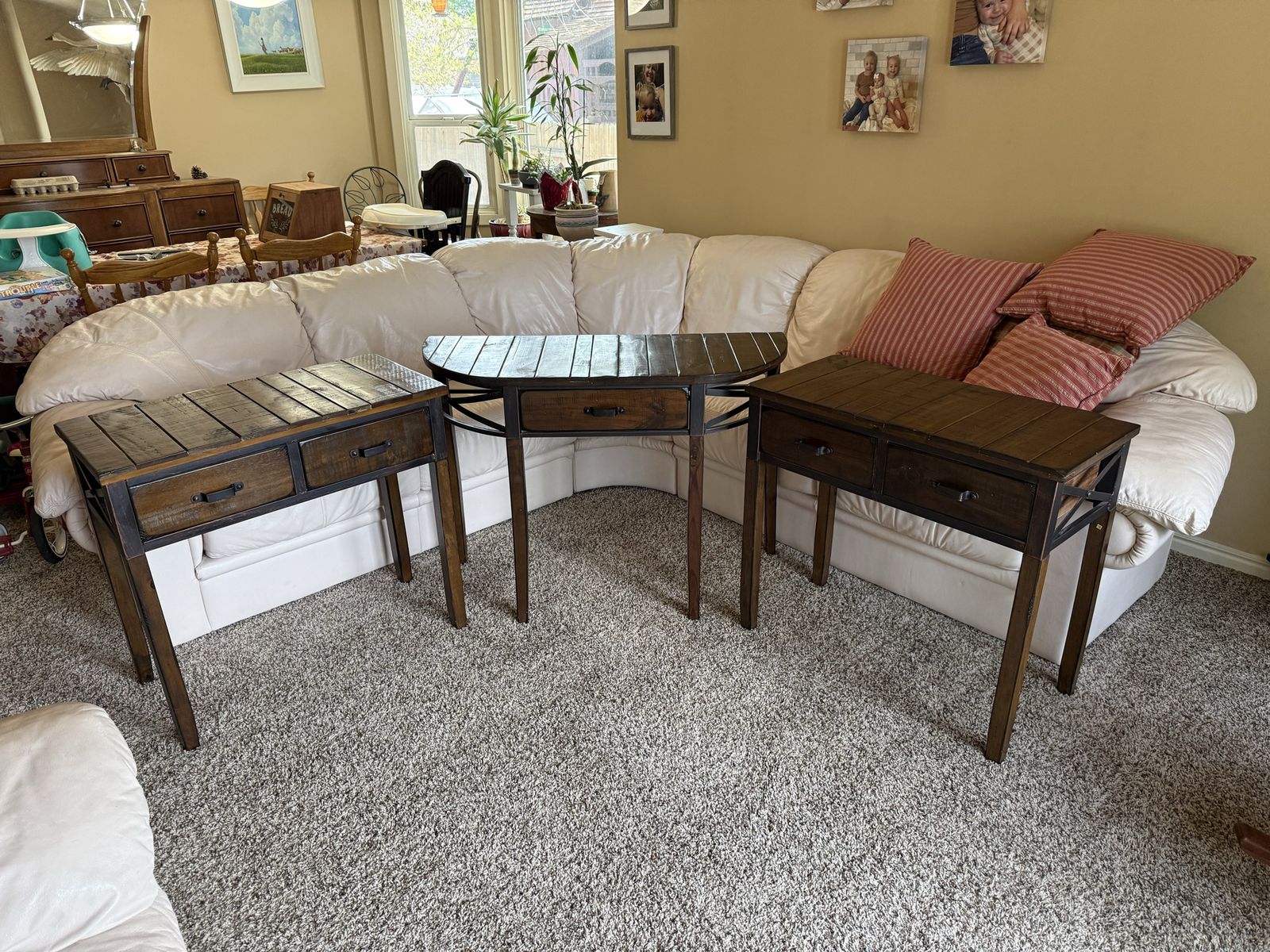 3 cute tables,