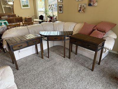 3 cute tables,