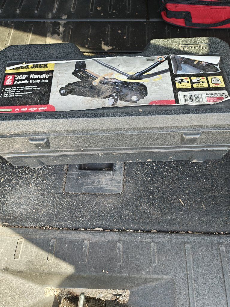 Main image 2