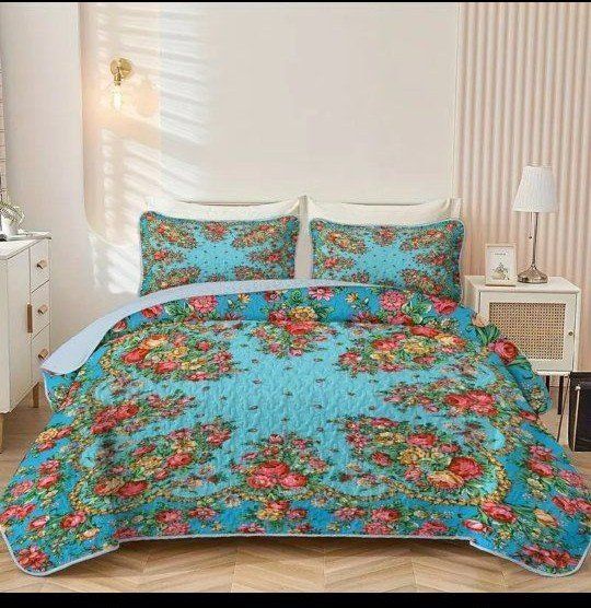 Colorful Beautiful Queen Sized Bedspread 100% Polyester + 2 Matching Pillow Shams NEW