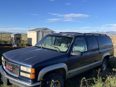 1999 GMC Suburban K2500 SLT