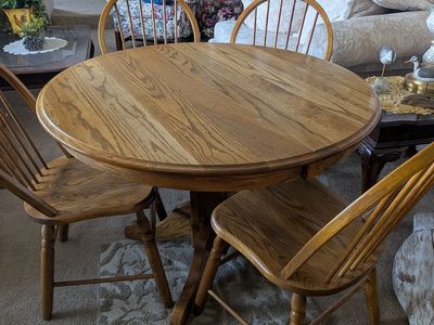 Solid Oak Kitchen Table & 4 Chairs