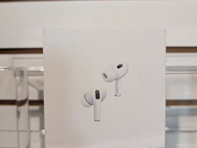 Apple AirPods Pro (2nd Generation) with MagSafe Charging Case (USB-C)