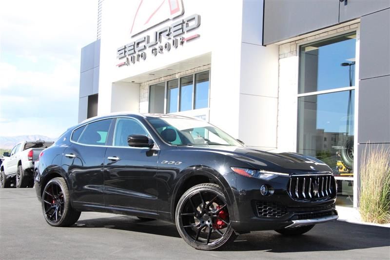 2017 Maserati Levante Base