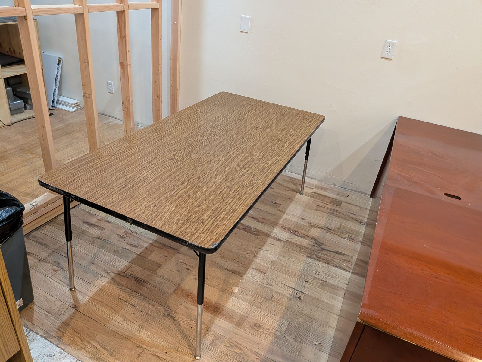 Sturdy Utility Table / Work Table – Great Condition