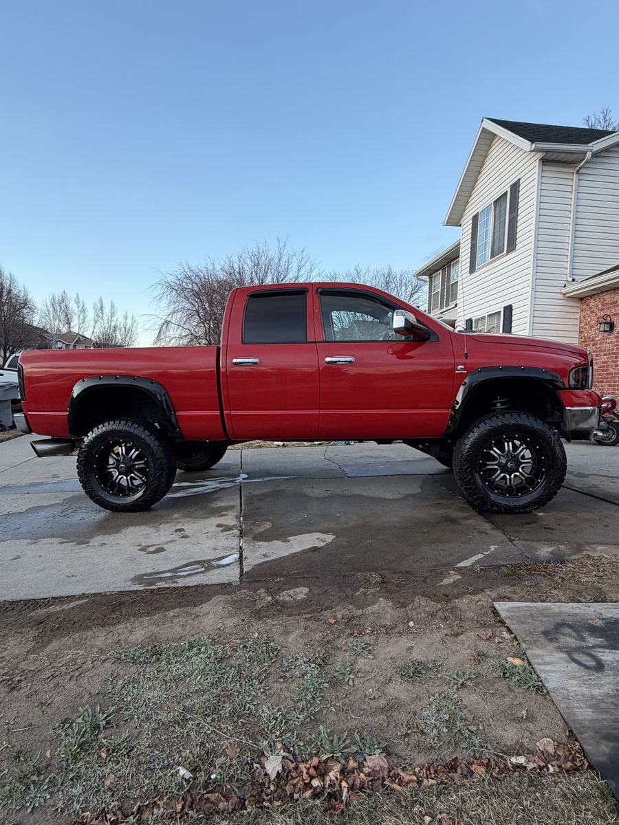 2005 DODGE RAM 2500 SLT