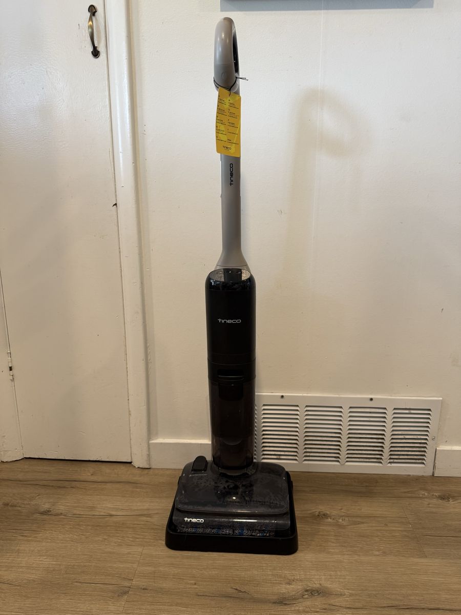 Tineco hammerhead vacuum and mop