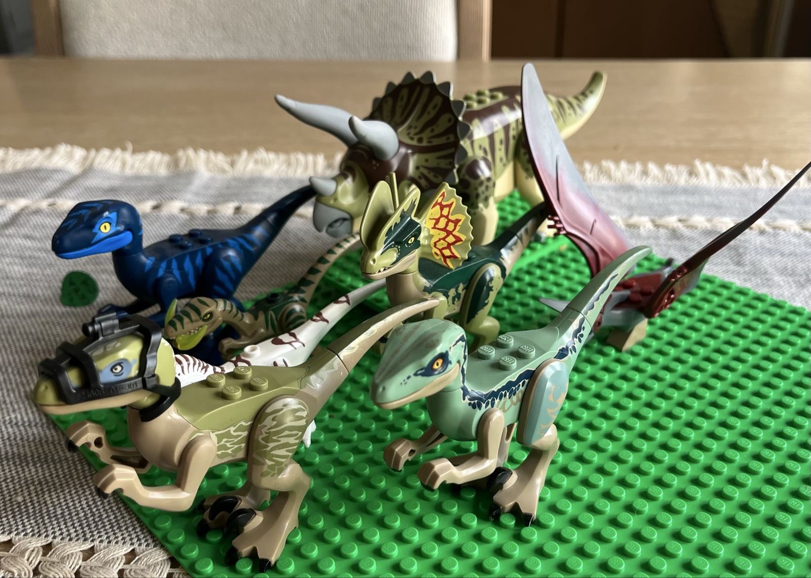 8 LEGO Jurassic World Dinosaur Figures Lot - Triceratops, Velociraptor, Dilophosaurus