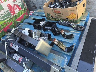 LOT OF TRAILER ACCESSORIES HITCHES, RECEIVERS,COUP