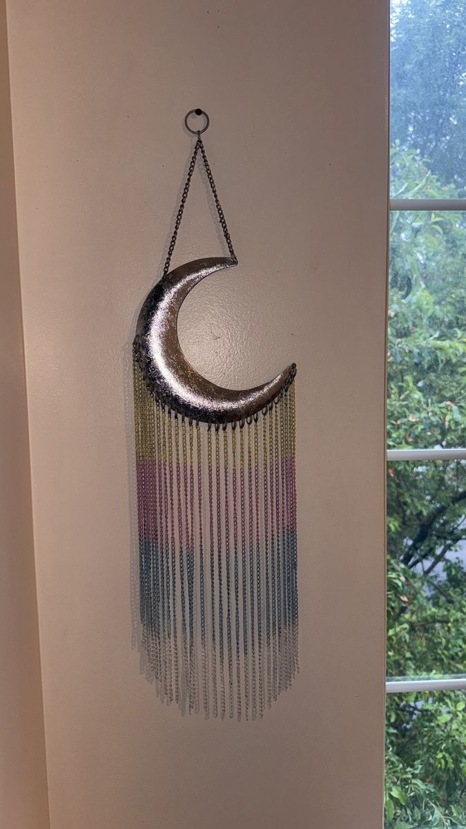 Metal Crescent Moon Wall Art