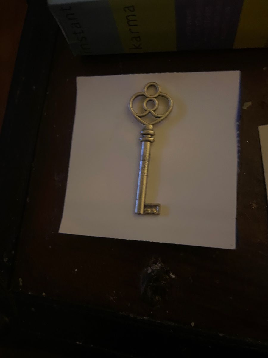 Main image 4