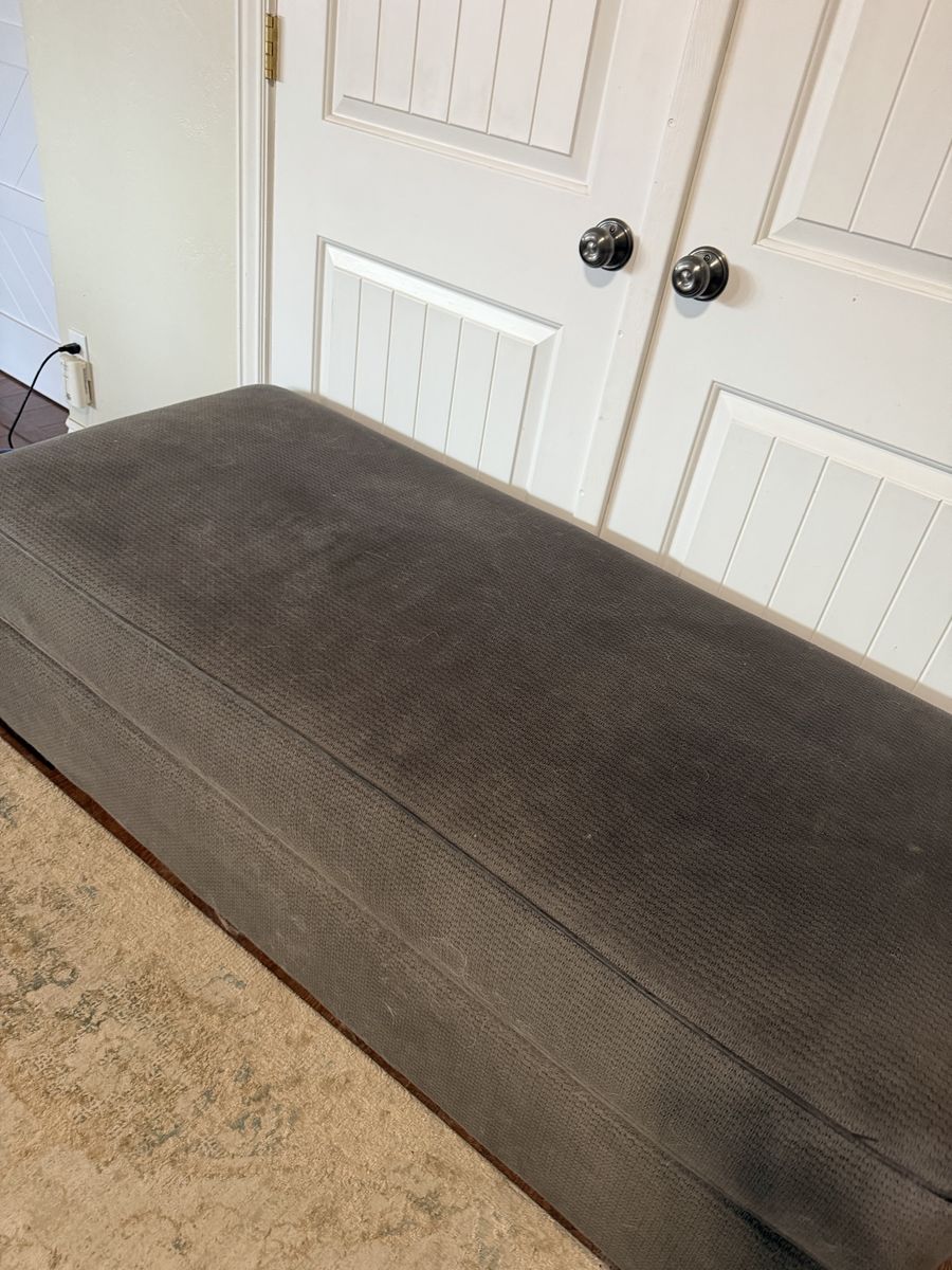 Large rectangular ottoman