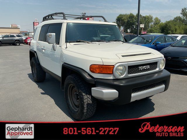 2014 Toyota FJ Cruiser Base