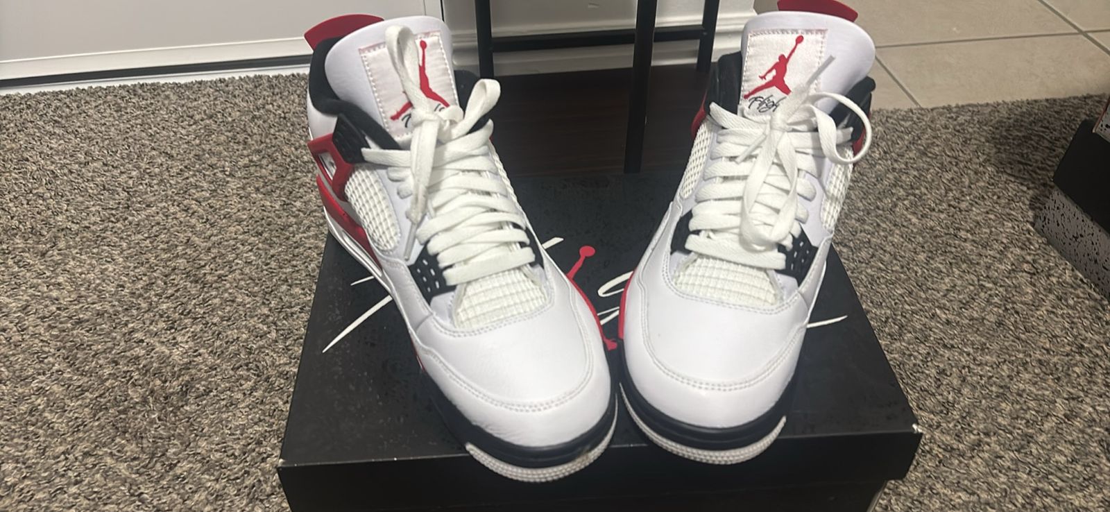 Jordan 4s