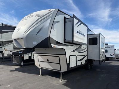 Used 2018 Outdoors Glacier Peak 26RKS