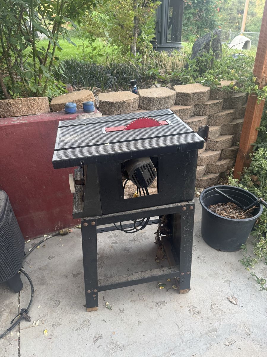 Rockwell Table Saw
