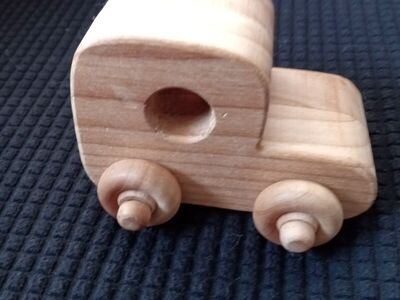 Wooden car toy the happy factory